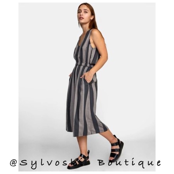 🔥RVCA MOCHA DRESS NWT - Picture 3 of 6